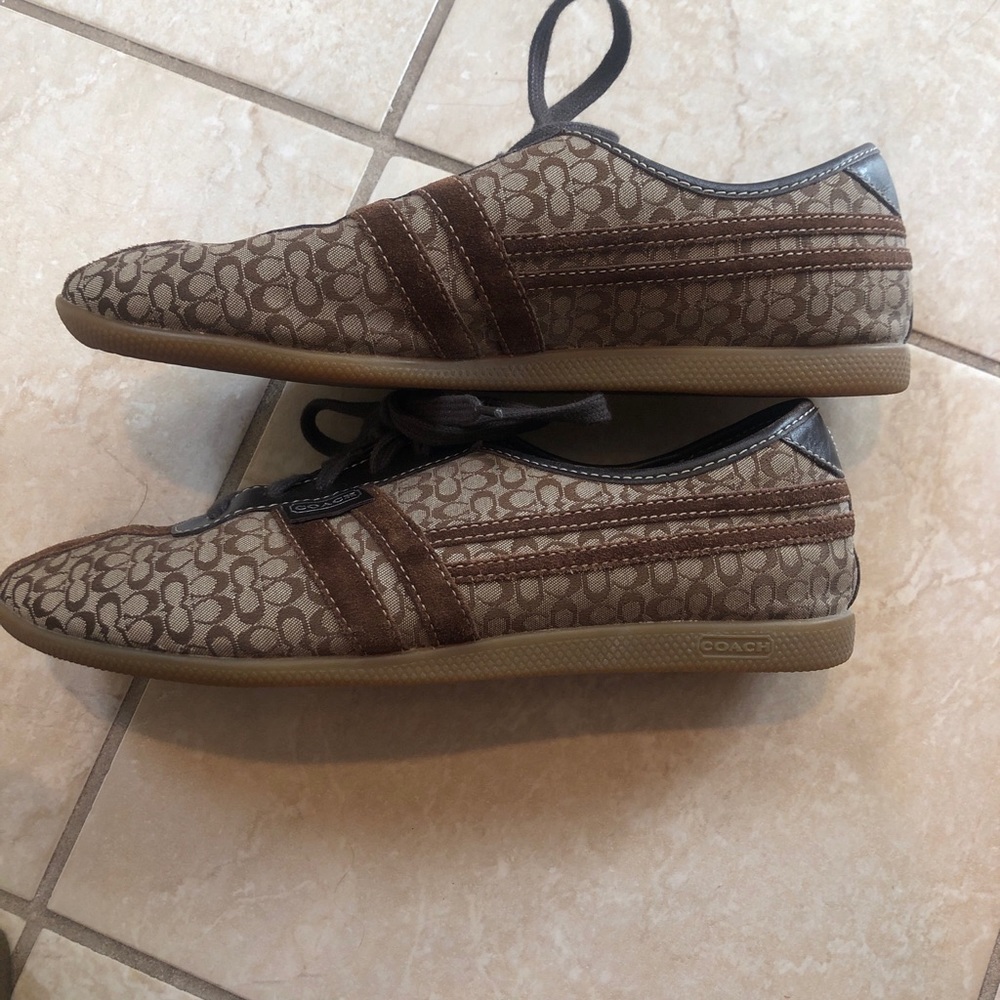 Coach Sneakers size 9 - Picture 3 of 5